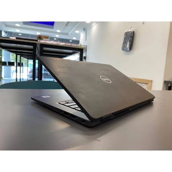 Dell Latitude 7410 Core i5 Open box Gen: 10th RAM: 16GB SSD: 256GB 3