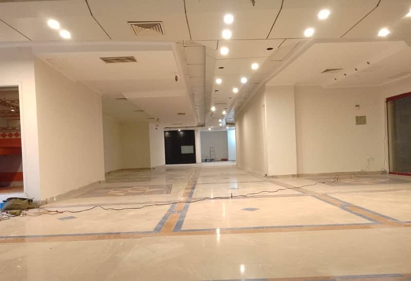 1300 Square Feet Brand New Corporation Office For Rent At Main Boulevard Gulberg 3 Lahore 1