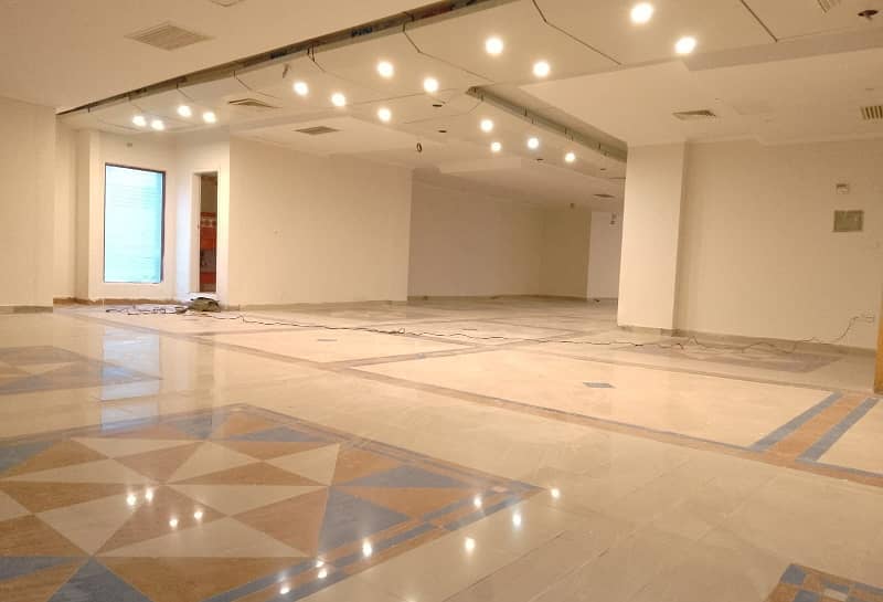 1300 Square Feet Brand New Corporation Office For Rent At Main Boulevard Gulberg 3 Lahore 3