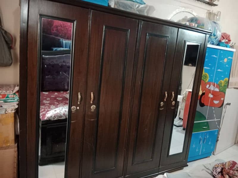 moving out sale (complete bedroom set) 3