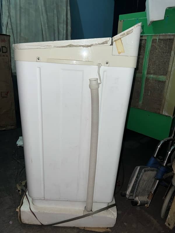 kenwood washing Machine 10kg with dryer 1016sa model no 5