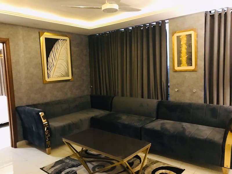 A Beautiful 1 Bed Room Luxury Apartments For Rent On Daily & Monthly Bases Bahria Town Lahore(1&2 Bed Room) 5