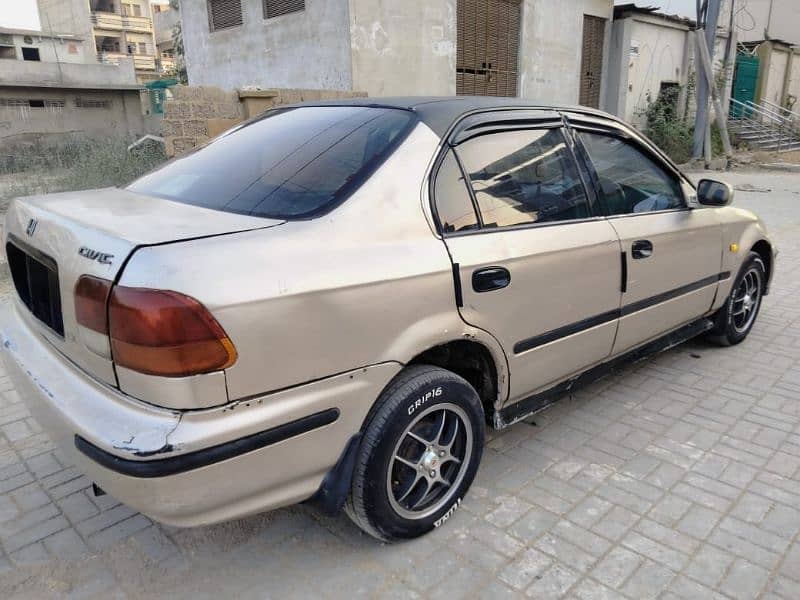 Honda Civic VTi 1997 3