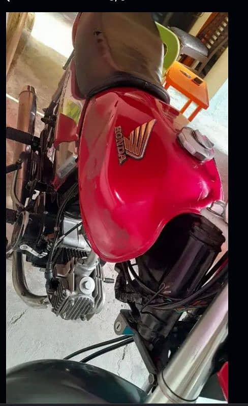 Honda CD 70 Dream genuine condition Lahore no 4