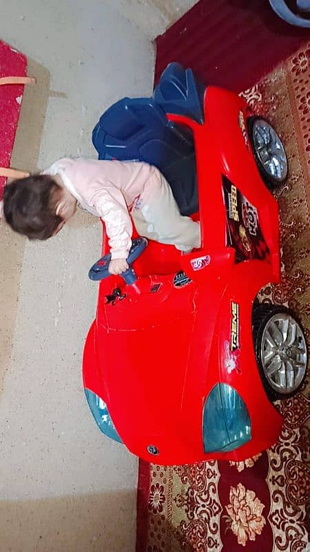 electronic kids car. . . . 1 Year used 1