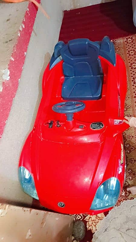 electronic kids car. . . . 1 Year used 2