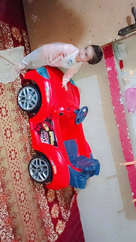 electronic kids car. . . . 1 Year used 3