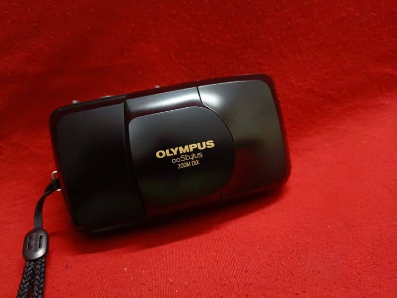 Olympus Stylus zoom DLX 1