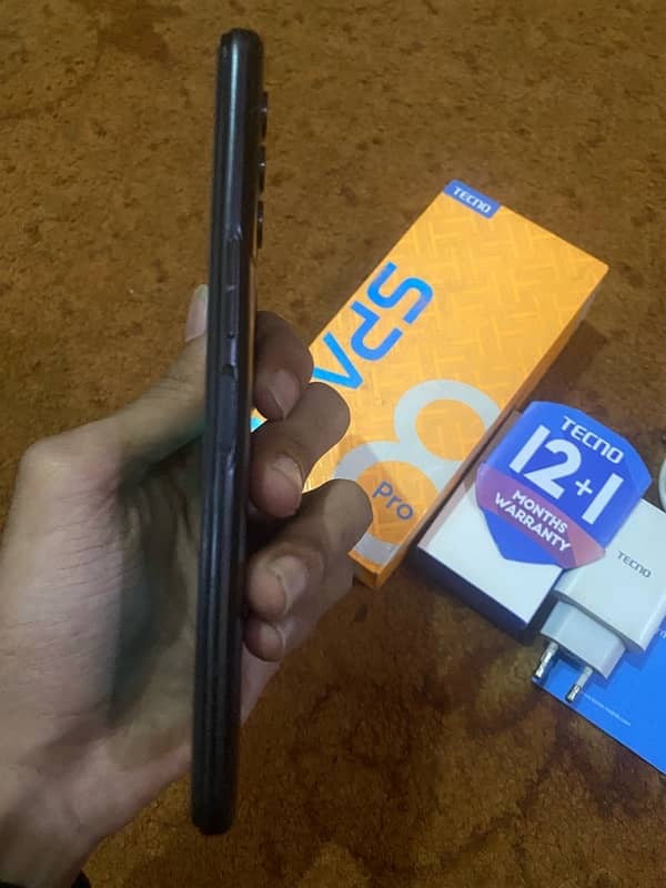 Tecno Spark 7 pro 4/64 With Box & charger 7