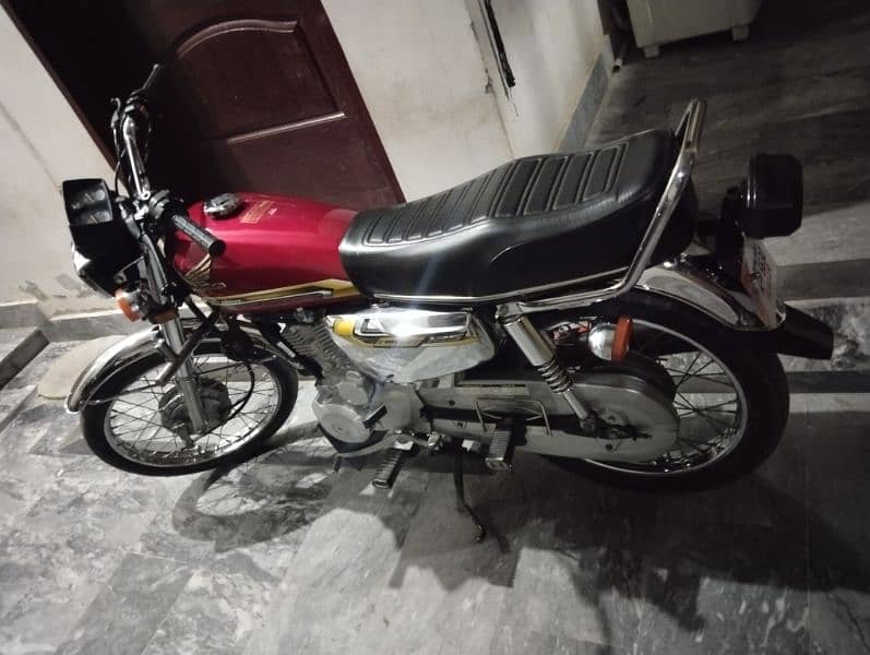 Honda CG 125 special edition 8