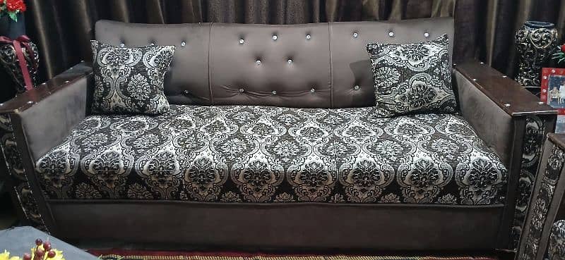 6 seater Sofa 2