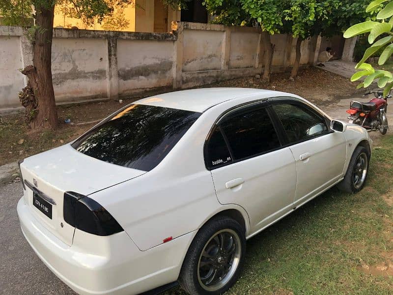 Honda Civic EXi 2003 1