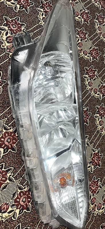 toyota Yaris 2024 model head light right side 0