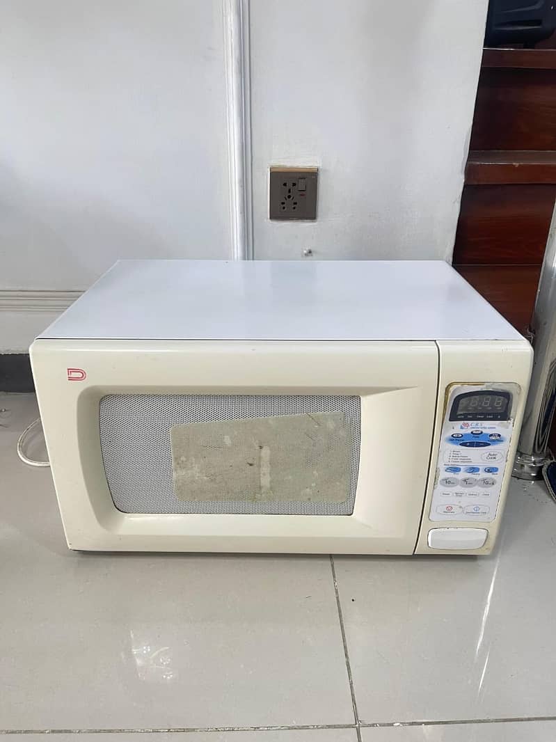 Dawlance Microwave and oven 1