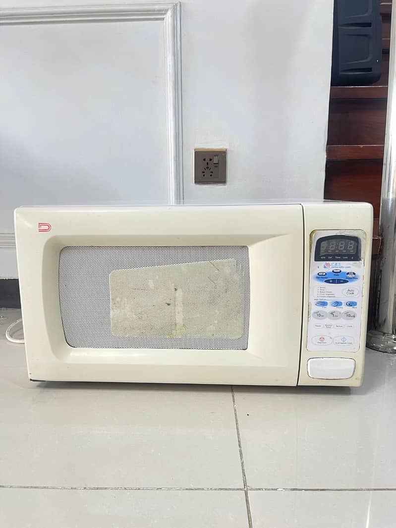 Dawlance Microwave and oven 2