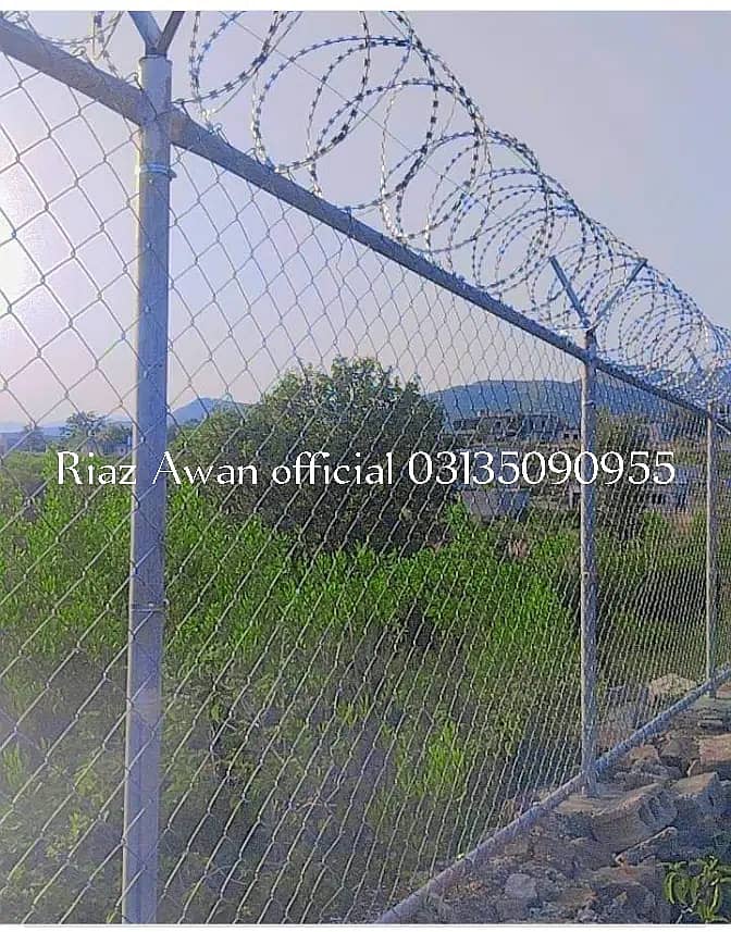 razor wire - chainlink Fence - barbed Wire - security fence weld mesh 6