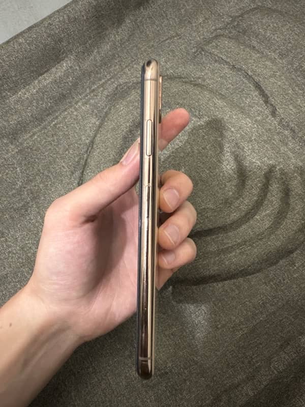 iPhone Xs Max pta approved 3