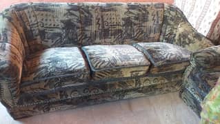 8 seater sofa set in a good condition 0