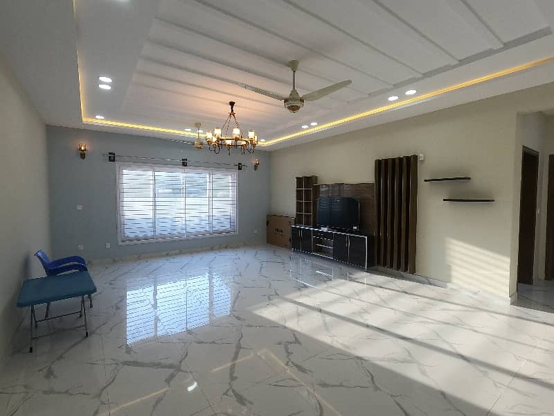 In D-12 House Sized 3200 Square Feet For sale 4