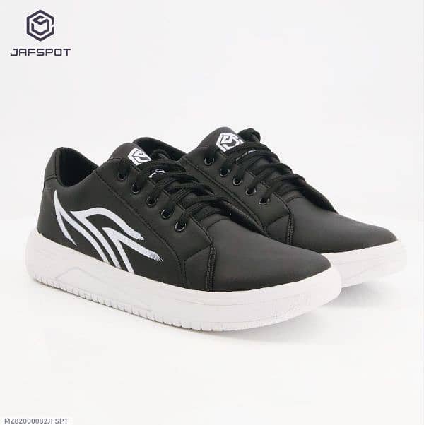 Casual black sneakers for men 0