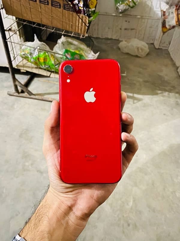 I PHONE XR 5