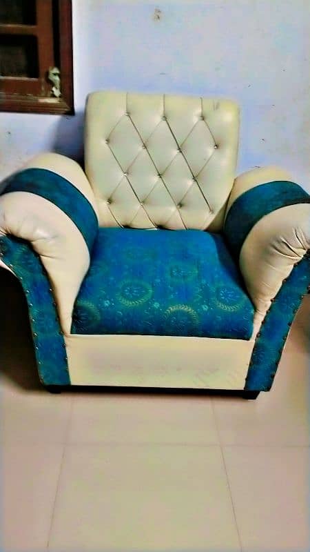 Best condition sofa price 1