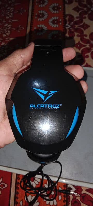 gaming headphones 3