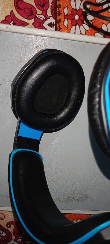 gaming headphones 6