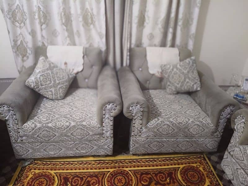 7 seater sofa set new condition 2