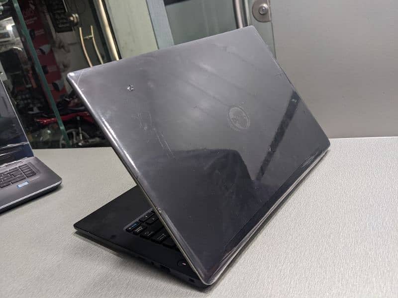 Dell latitude 7370 Core M5 6th gen 5