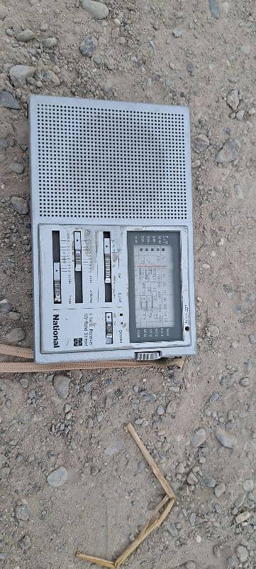 National RF 788 Radio 0