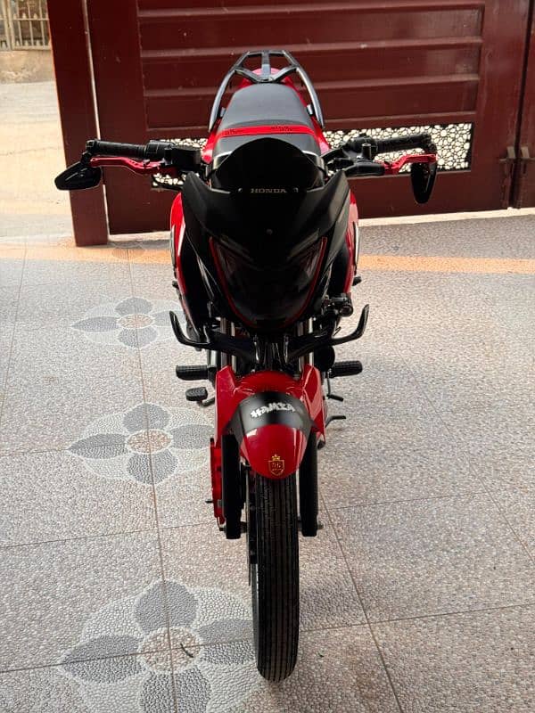 Cb150f fully modified for sale with all Orignal Accessories. 6