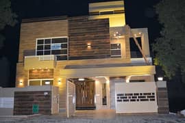 10 Marla Like Brand New House With Gas Available For Rent In Bahria Town Lahore.