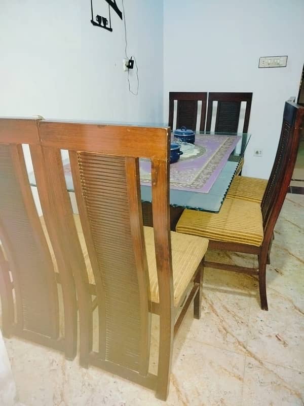 Dining table for sale 5