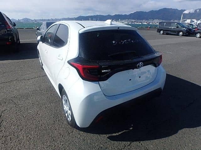 Yaris hatchback 2