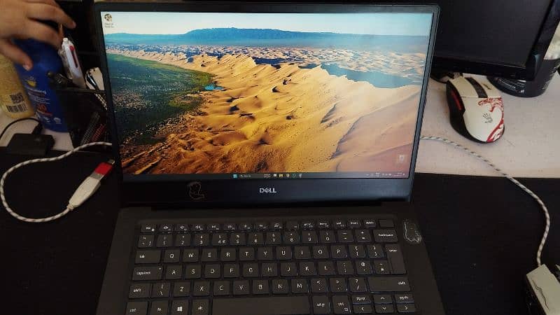 Dell Vostro 10th gen i5 0