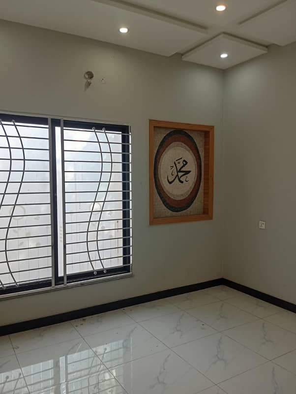 10 Marla House for rent In Citi Housing Sargodha Road Faisalabad. 2