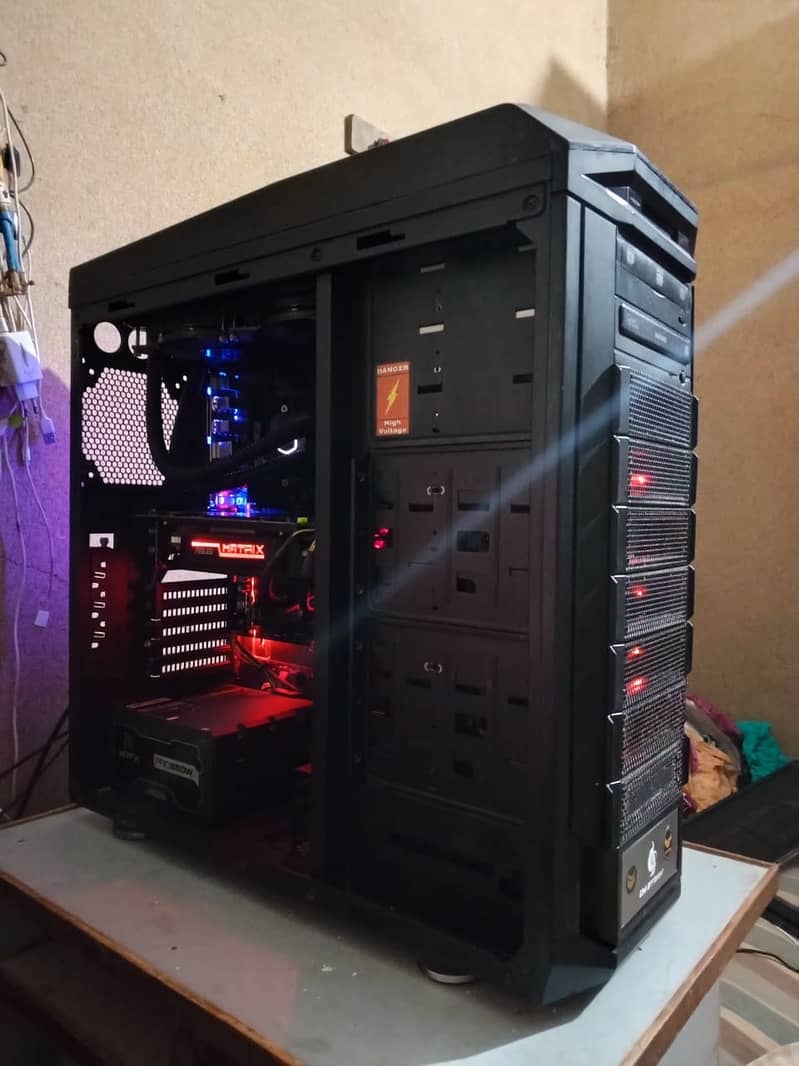 COOLER MASTER TROOPER SE FULL TOWER GAMING CASE 1