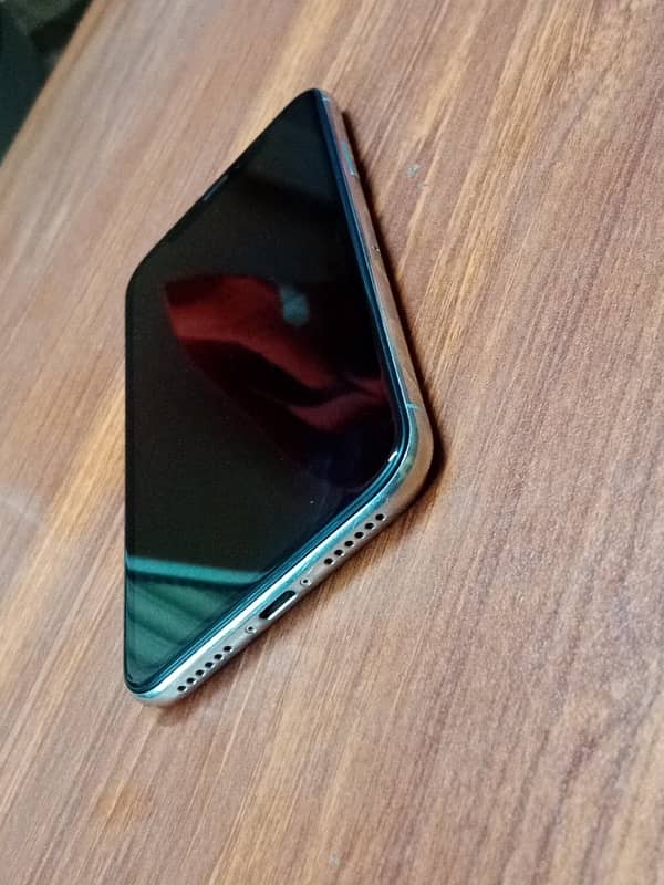 iphone x PTA 4