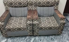 5 seater sofa set with central table for sale