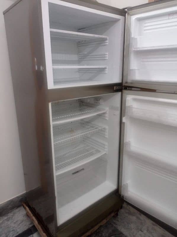 PEL fridge good condition 7/10 4