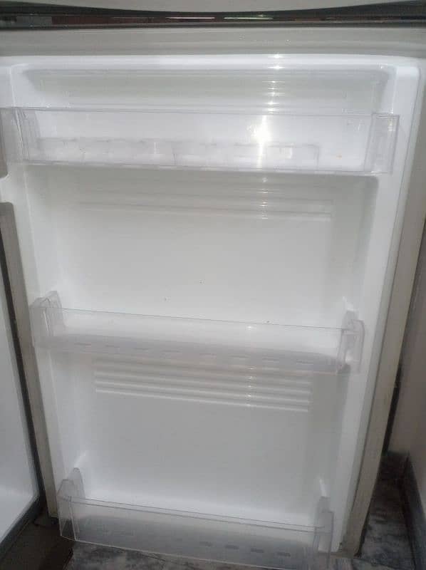 PEL fridge good condition 7/10 8