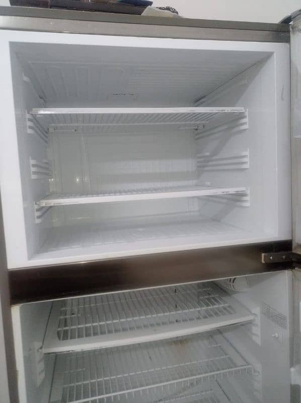 PEL fridge good condition 7/10 9