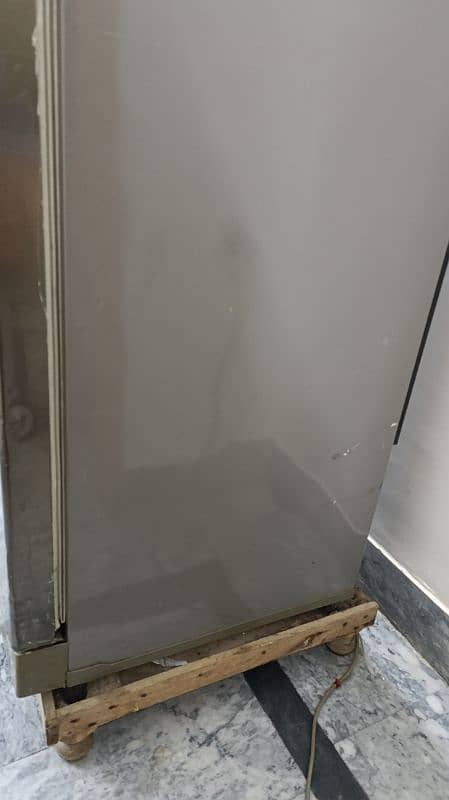 PEL fridge good condition 7/10 16