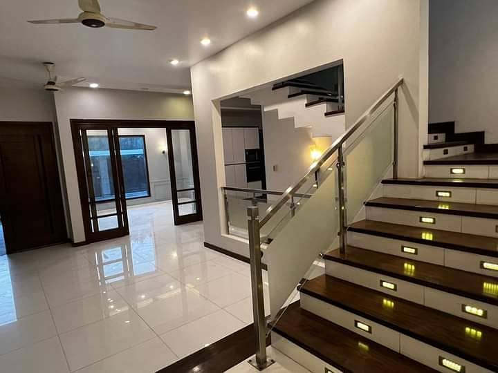 house for sale in gulshan block 7 town house 0