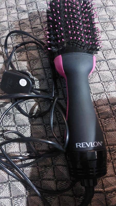 REVLON branded good condition hair dryer 3