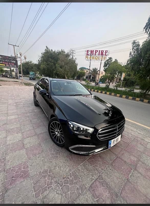 Rent a car service in lahore without driver at your doorsteps call now 12