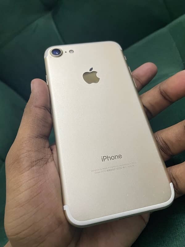 Iphone 7 128 gb Pta Approved 5