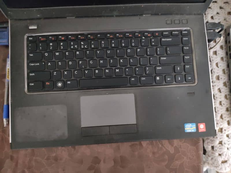 Dell e6440 Core i5 Laptop Broken screen 3