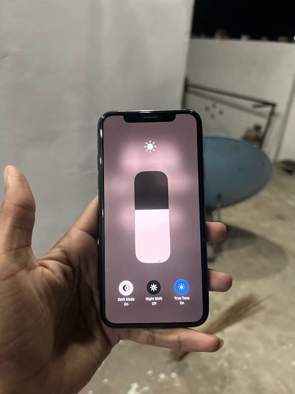 Iphone X, 64gb bypass, Urgent sale 1